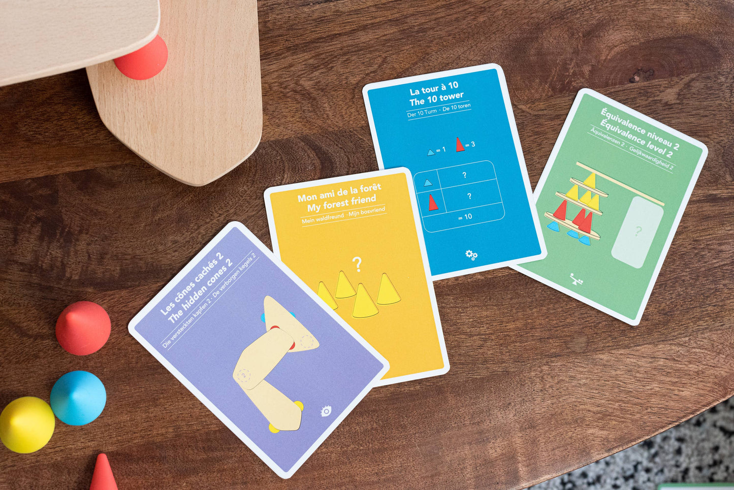 Piks 24pc Get Smart Cards