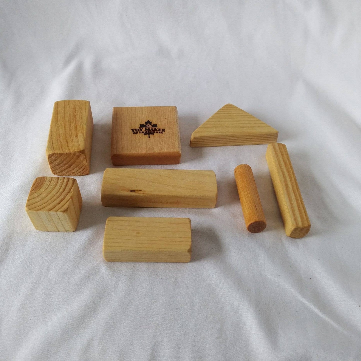 Wood Building Blocks Set – 40 Pieces