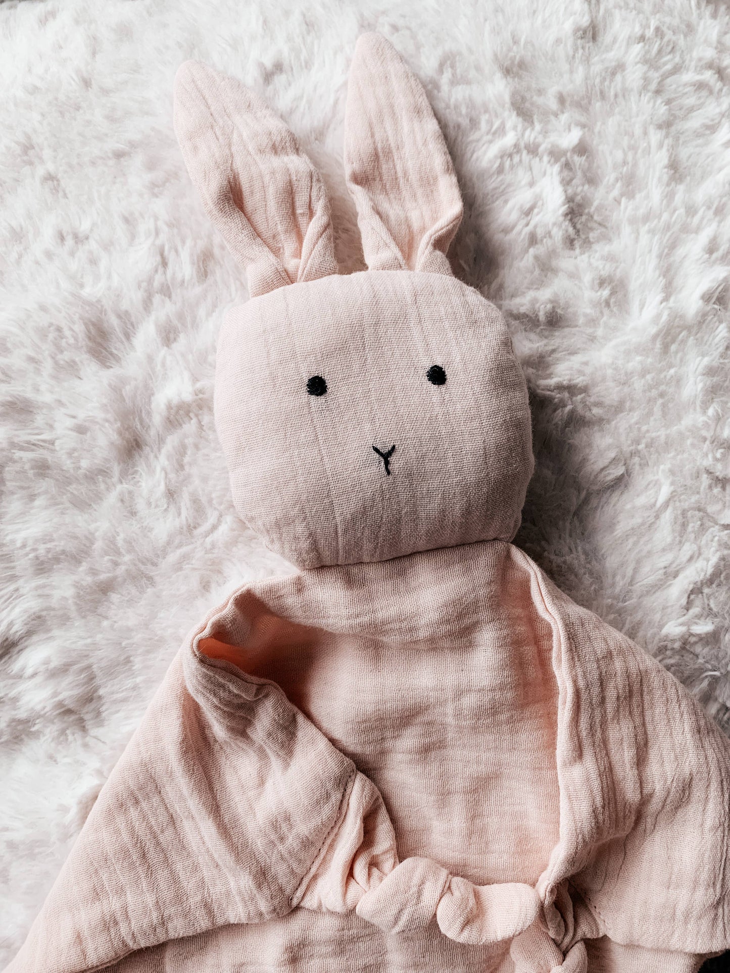 Bunny Lovey: Blush